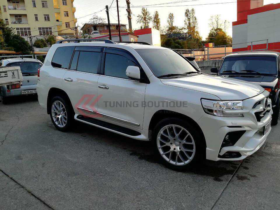 Toyota Land Cruiser 200 на 20" дисках Black Rhino Kunene фото 1